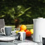 L'effet Maison Renovee Lumineuse Confort Belle Terrasse Grand Jardin Clos Sans Vis A Vis Parking Jeux Pour Enfants 5 Mn A Pied De La D'asnelles Et Centre Bourg - Proche Bayeux Au Coeur Des Plages Du Debarquement