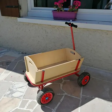 L'effet Maison Rénovée Lumineuse Confort Belle Terrasse Grand Jardin Clos Sans Vis à Vis Parking Jeux Pour Enfants 5 Mn à Pied De La D'asnelles Et Centre Bourg - Proche Bayeux Au Coeur Des Plages Du Débarquement