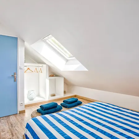 L'effet Maison Rénovée Lumineuse Confort Belle Terrasse Grand Jardin Clos Sans Vis à Vis Parking Jeux Pour Enfants 5 Mn à Pied De La D'asnelles Et Centre Bourg - Proche Bayeux Au Coeur Des Plages Du Débarquement Casa vacanze