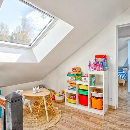 L'effet Maison Renovee Lumineuse Confort Belle Terrasse Grand Jardin Clos Sans Vis A Vis Parking Jeux Pour Enfants 5 Mn A Pied De La D'asnelles Et Centre Bourg - Proche Bayeux Au Coeur Des Plages Du Debarquement Feriehus *