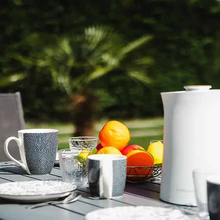 L'effet Maison Renovee Lumineuse Confort Belle Terrasse Grand Jardin Clos Sans Vis A Vis Parking Jeux Pour Enfants 5 Mn A Pied De La D'asnelles Et Centre Bourg - Proche Bayeux Au Coeur Des Plages Du Debarquement
