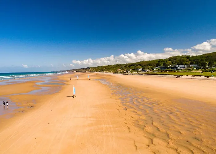 L'effet Maison Renovee Lumineuse Confort Belle Terrasse Grand Jardin Clos Sans Vis A Vis Parking Jeux Pour Enfants 5 Mn A Pied De La D'asnelles Et Centre Bourg - Proche Bayeux Au Coeur Des Plages Du Debarquement * אסנלס
