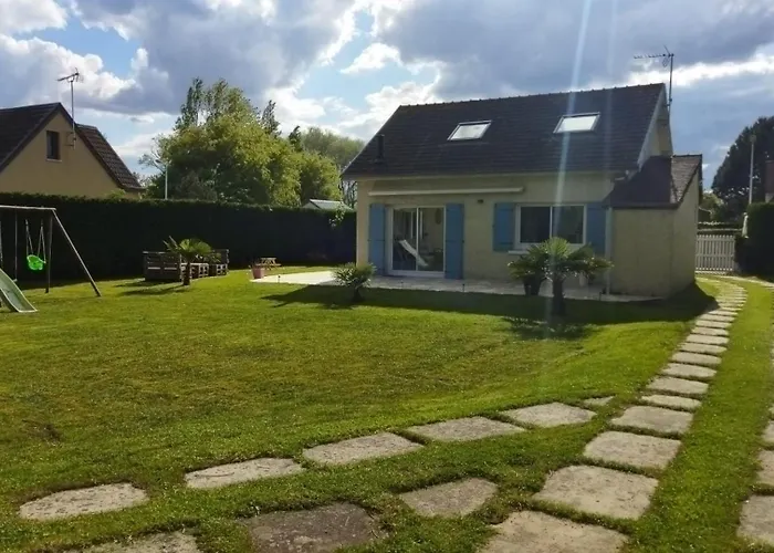 L'effet Maison Renovee Lumineuse Confort Belle Terrasse Grand Jardin Clos Sans Vis A Vis Parking Jeux Pour Enfants 5 Mn A Pied De La D'asnelles Et Centre Bourg - Proche Bayeux Au Coeur Des Plages Du Debarquement