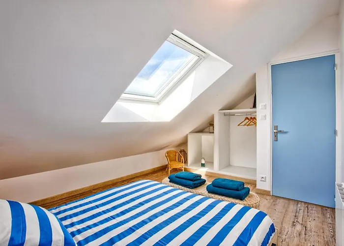 L'effet Maison Renovee Lumineuse Confort Belle Terrasse Grand Jardin Clos Sans Vis A Vis Parking Jeux Pour Enfants 5 Mn A Pied De La D'asnelles Et Centre Bourg - Proche Bayeux Au Coeur Des Plages Du Debarquement בית נופש *