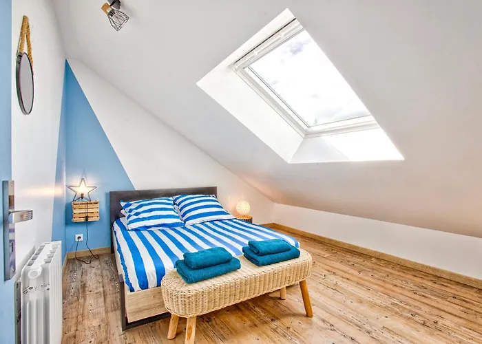 בית נופש L'effet Maison Renovee Lumineuse Confort Belle Terrasse Grand Jardin Clos Sans Vis A Vis Parking Jeux Pour Enfants 5 Mn A Pied De La D'asnelles Et Centre Bourg - Proche Bayeux Au Coeur Des Plages Du Debarquement *