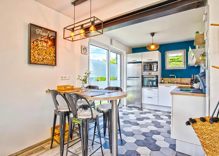 בית נופש L'effet Maison Renovee Lumineuse Confort Belle Terrasse Grand Jardin Clos Sans Vis A Vis Parking Jeux Pour Enfants 5 Mn A Pied De La D'asnelles Et Centre Bourg - Proche Bayeux Au Coeur Des Plages Du Debarquement אסנלס