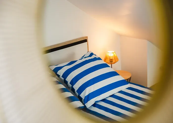 בית נופש L'effet Maison Renovee Lumineuse Confort Belle Terrasse Grand Jardin Clos Sans Vis A Vis Parking Jeux Pour Enfants 5 Mn A Pied De La D'asnelles Et Centre Bourg - Proche Bayeux Au Coeur Des Plages Du Debarquement *