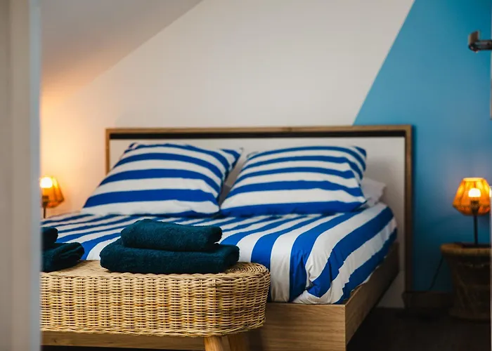 L'effet Maison Renovee Lumineuse Confort Belle Terrasse Grand Jardin Clos Sans Vis A Vis Parking Jeux Pour Enfants 5 Mn A Pied De La D'asnelles Et Centre Bourg - Proche Bayeux Au Coeur Des Plages Du Debarquement אסנלס