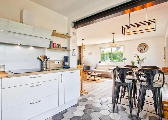 בית נופש L'effet Maison Renovee Lumineuse Confort Belle Terrasse Grand Jardin Clos Sans Vis A Vis Parking Jeux Pour Enfants 5 Mn A Pied De La D'asnelles Et Centre Bourg - Proche Bayeux Au Coeur Des Plages Du Debarquement *